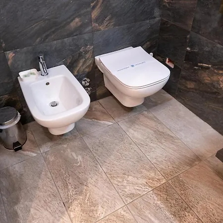 Elys Szálloda 3*